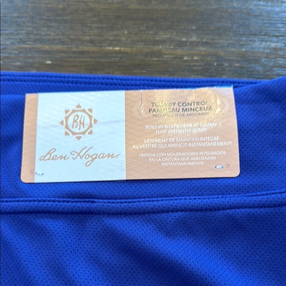 Ben Hogan Women's 16” Solid Ventilated Skort in Spectrum Blue Size XL - Picture 5 of 12